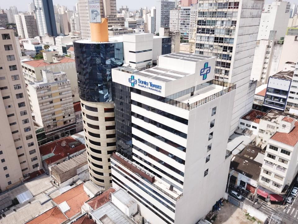 Prédio do Hospital e Maternidade Santa Tereza no Centro de Campinas